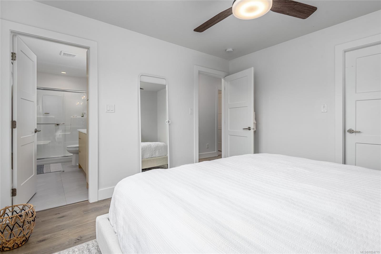 2607 Kendal Ave # 12