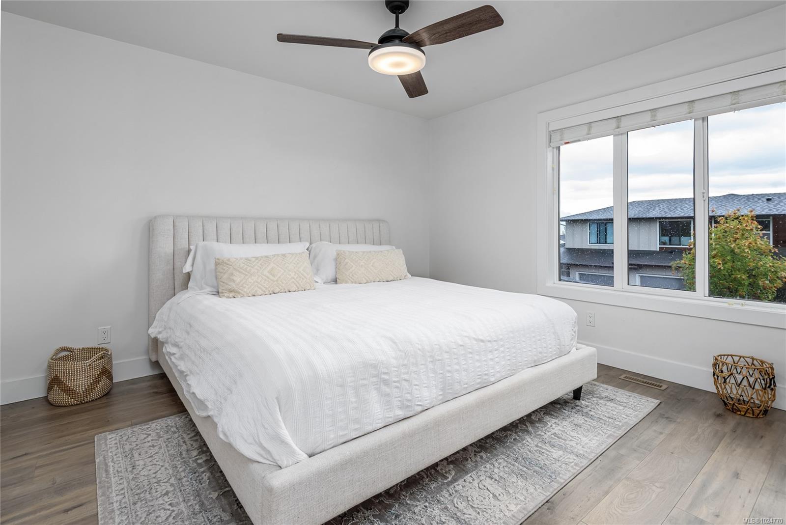 2607 Kendal Ave # 12