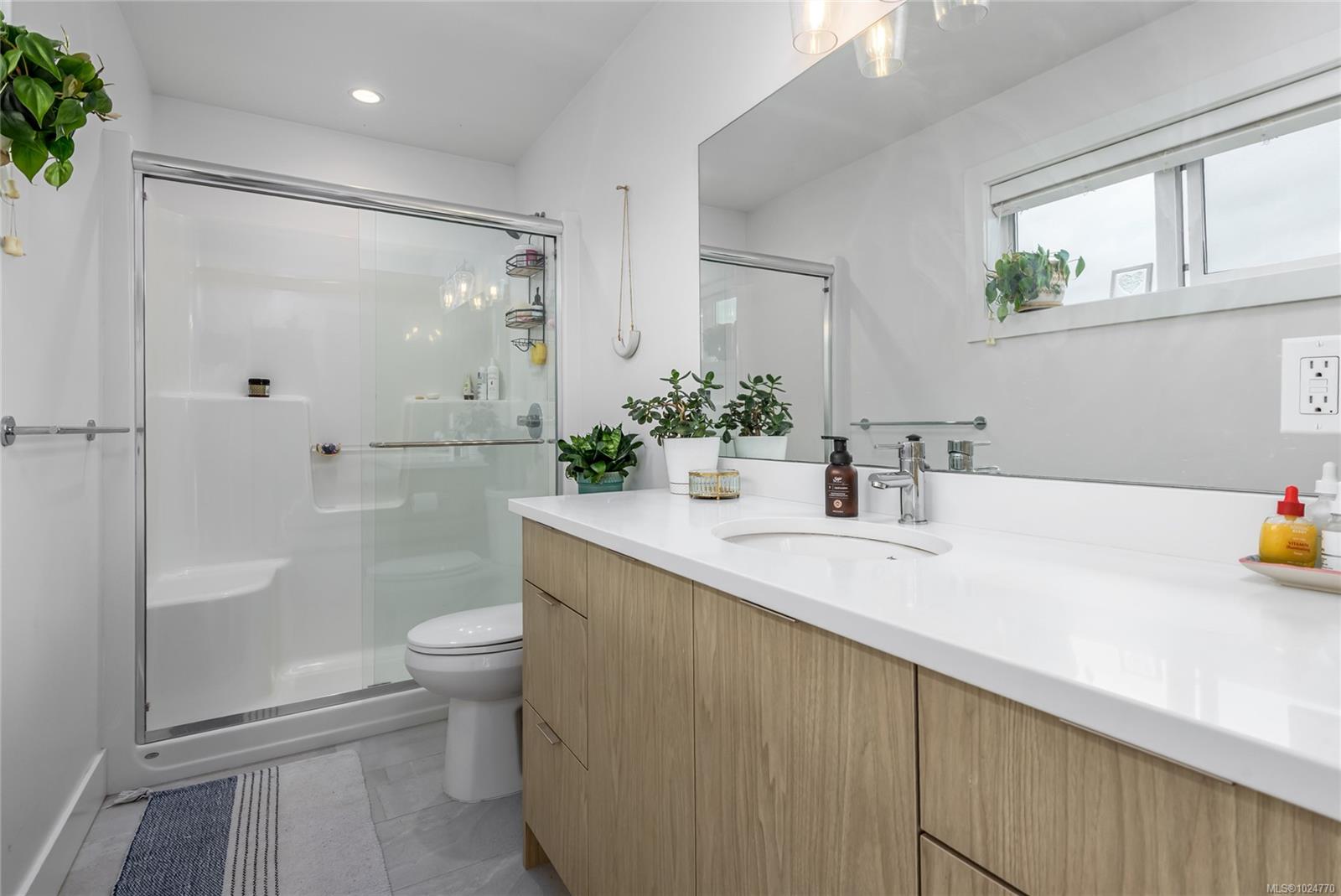 2607 Kendal Ave # 12