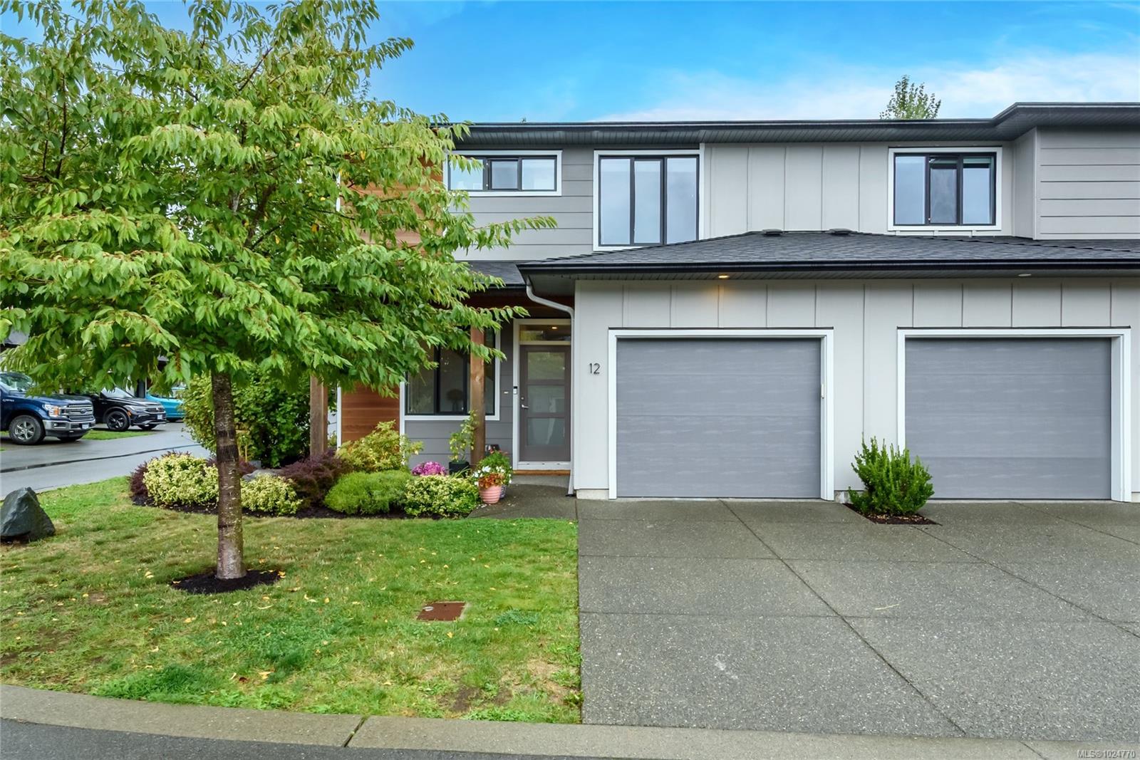 2607 Kendal Ave # 12