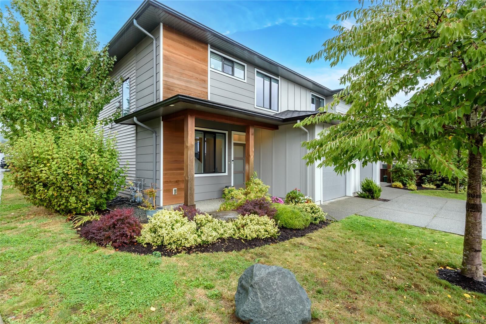 2607 Kendal Ave # 12