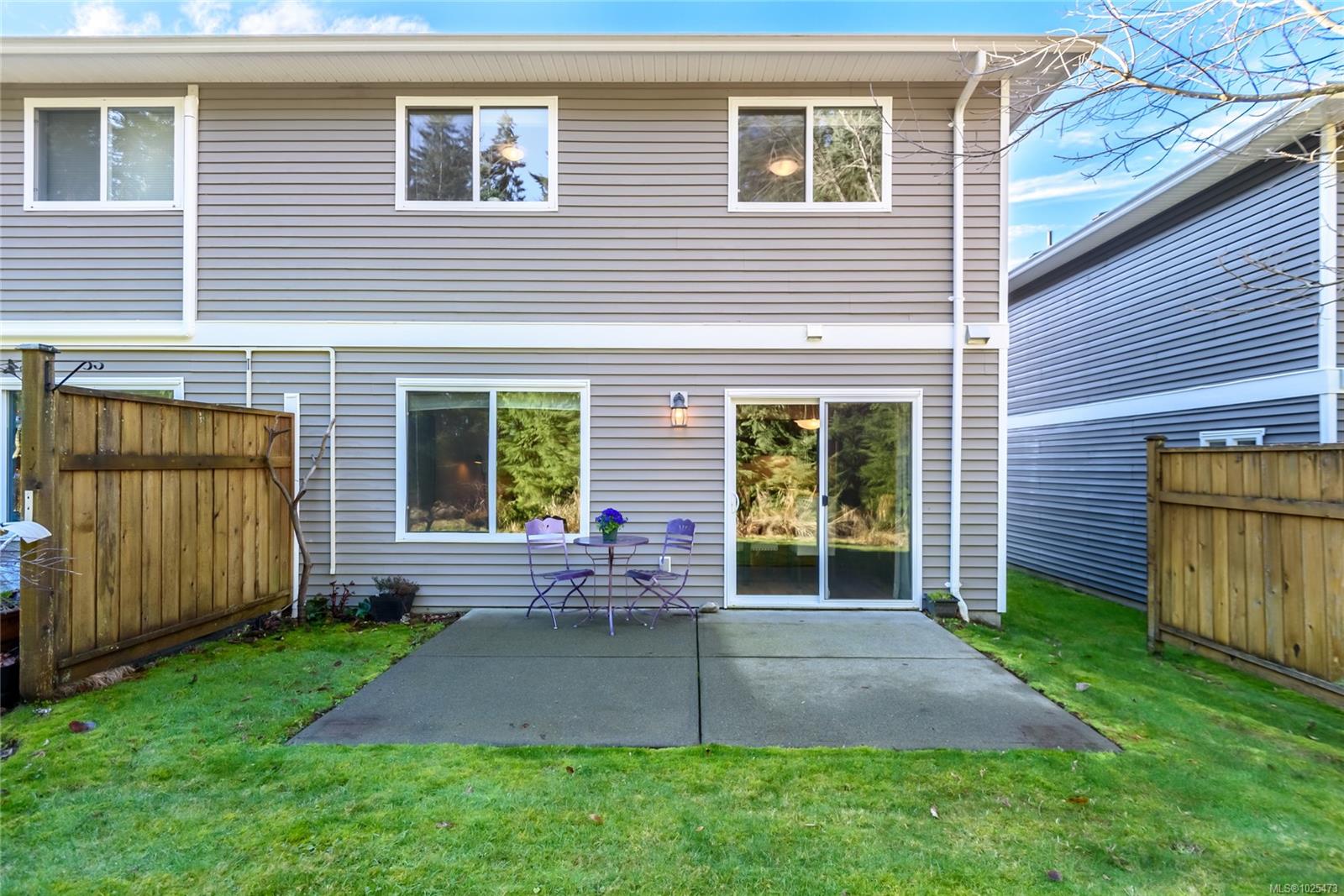 3400 Coniston Cres # 15