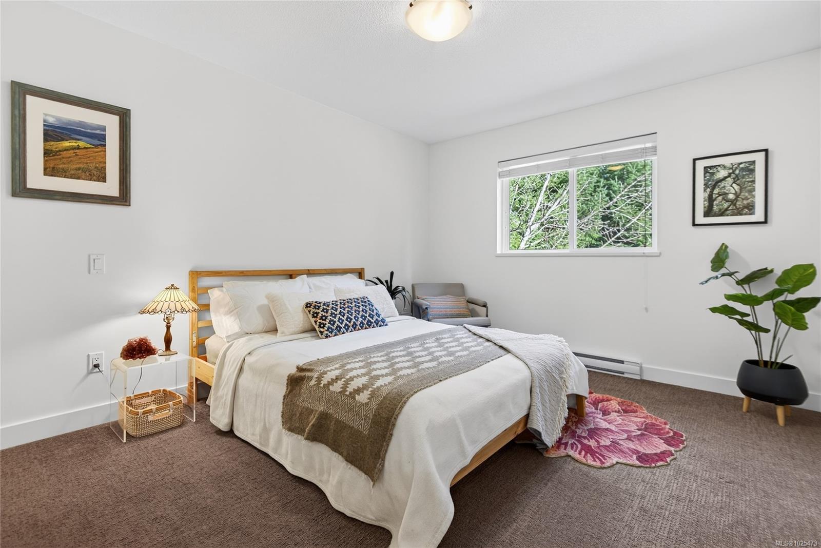 3400 Coniston Cres # 15
