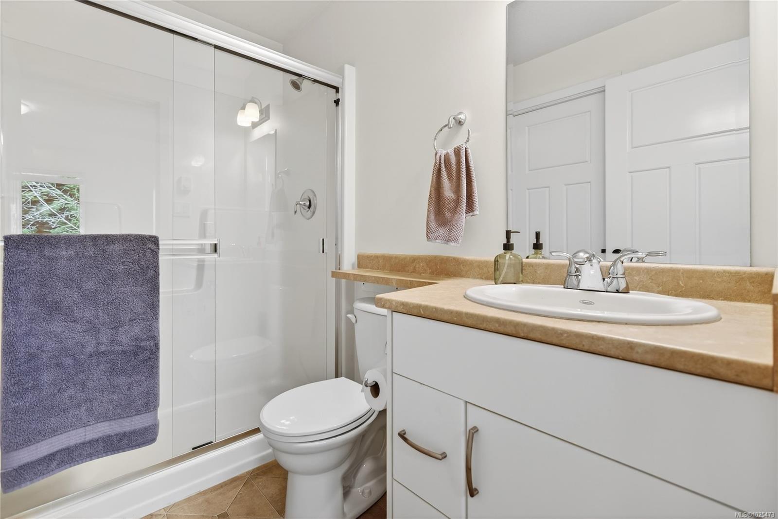 3400 Coniston Cres # 15