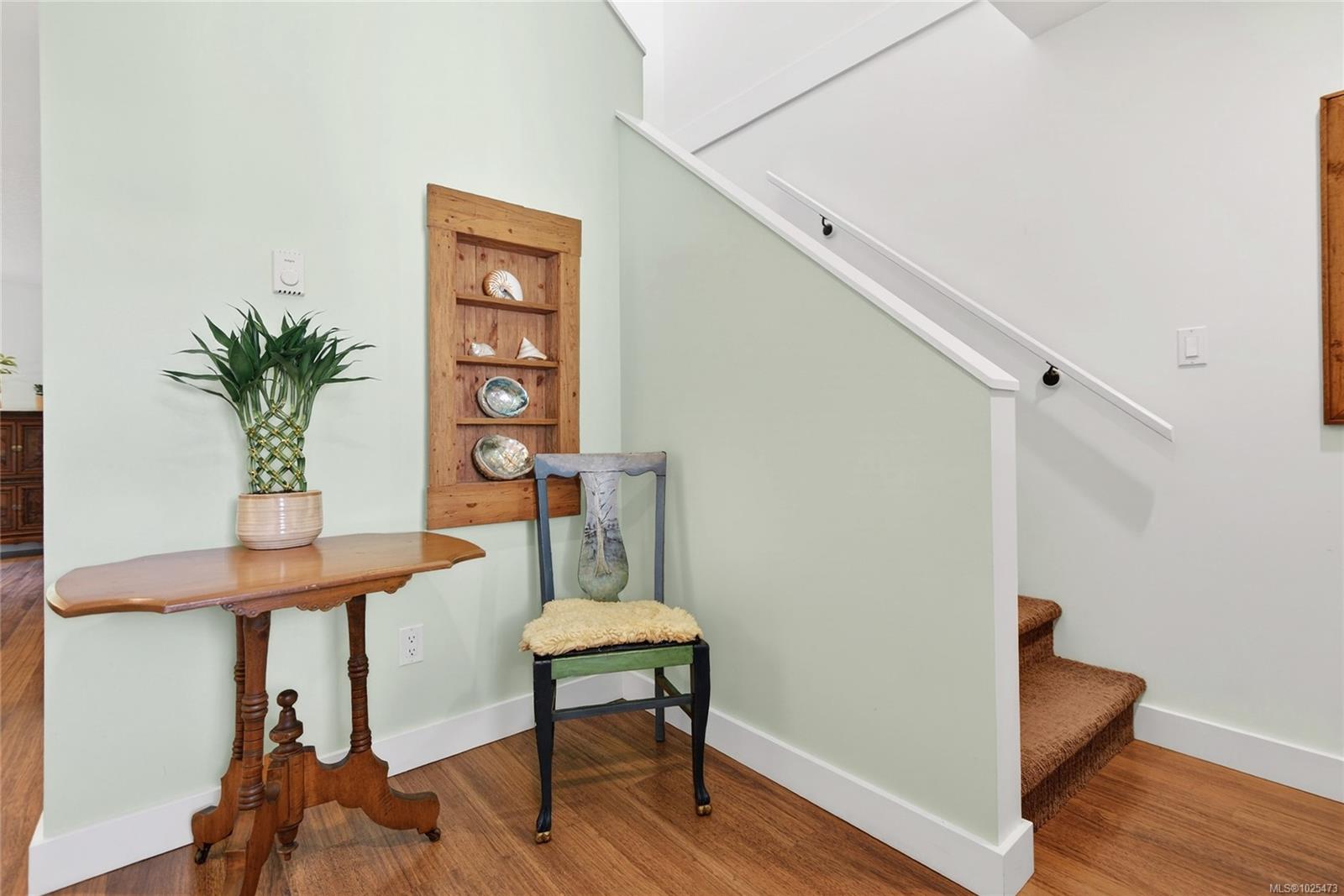 3400 Coniston Cres # 15