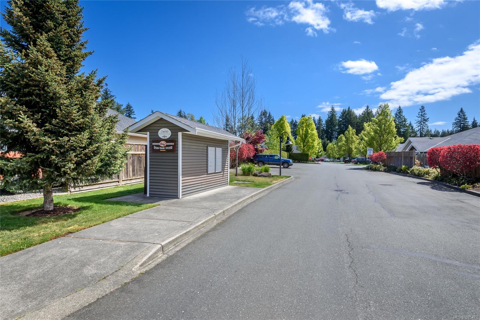 3400 Coniston Cres # 15