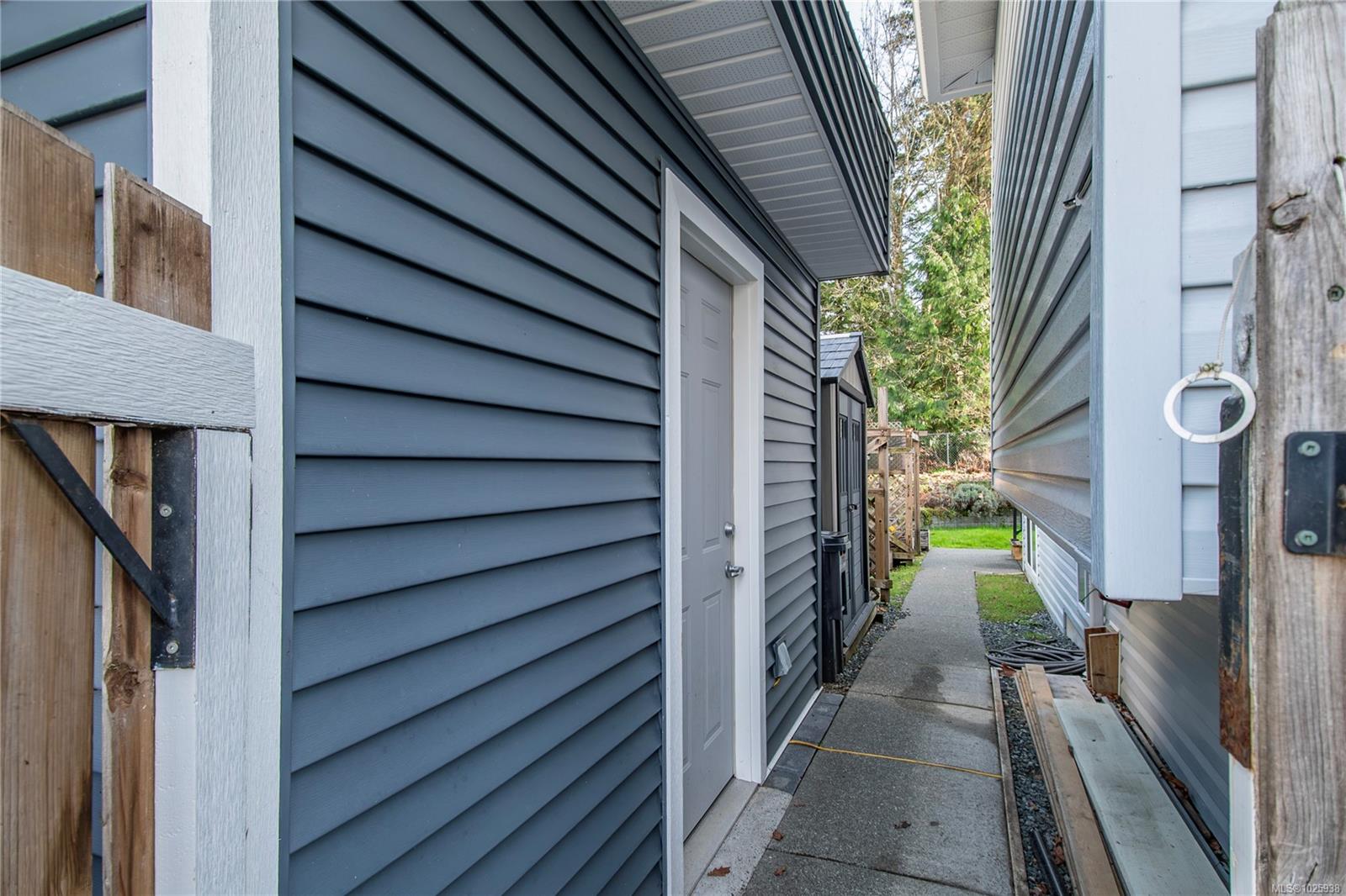 2320 Embleton Cres # A