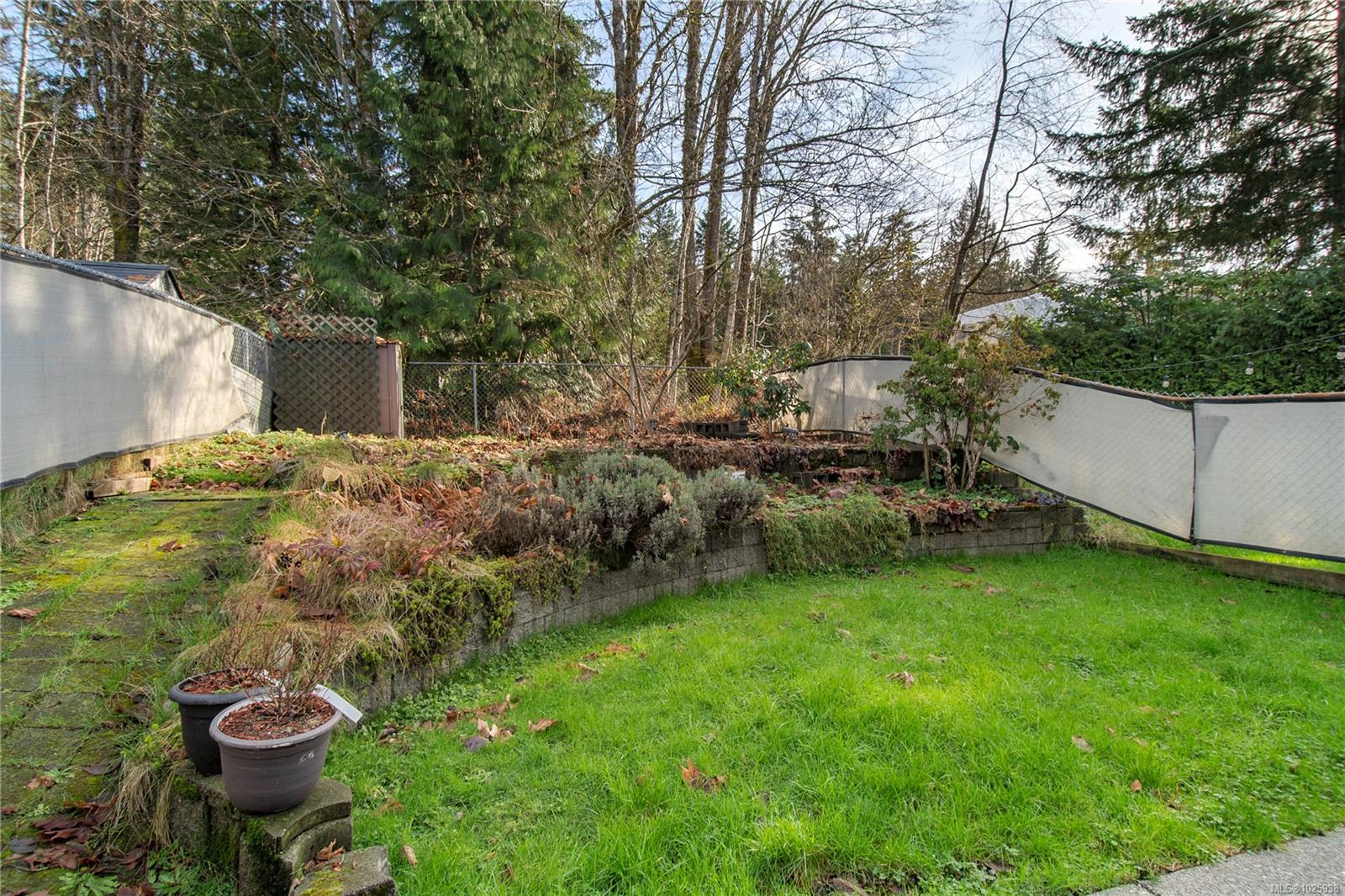 2320 Embleton Cres # A