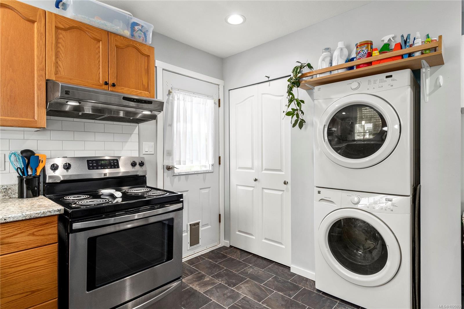 2320 Embleton Cres # A