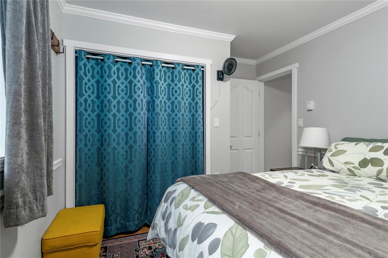 2320 Embleton Cres # A