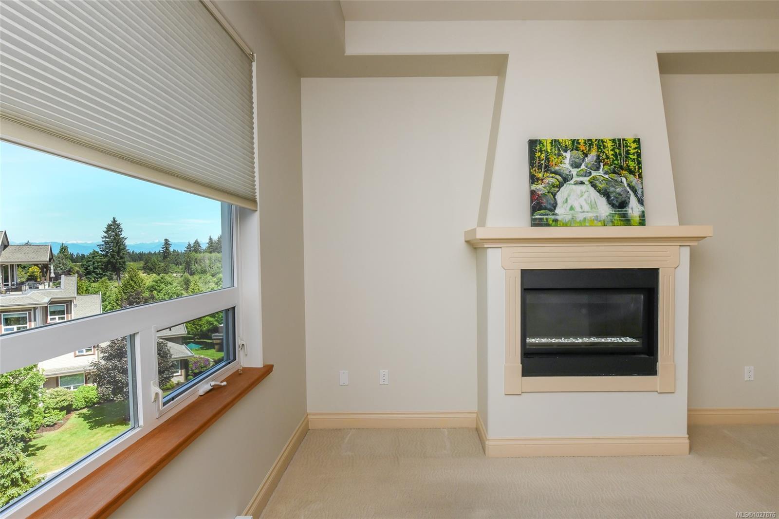 3666 Royal Vista Way #444