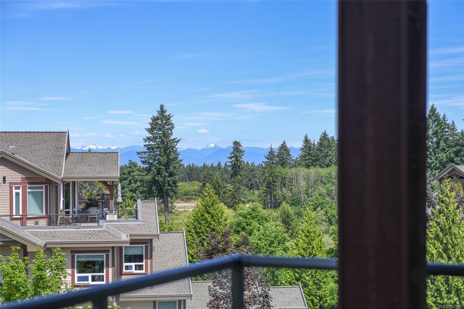 3666 Royal Vista Way #444