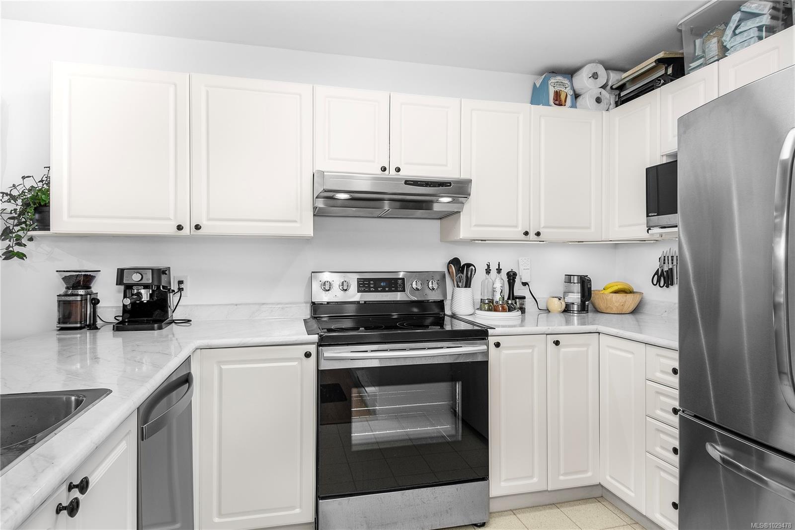 2525 Fitzgerald Ave # 202