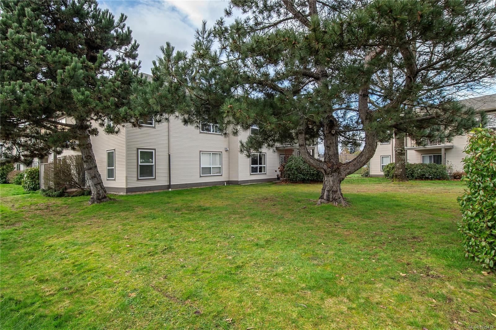 2525 Fitzgerald Ave # 202