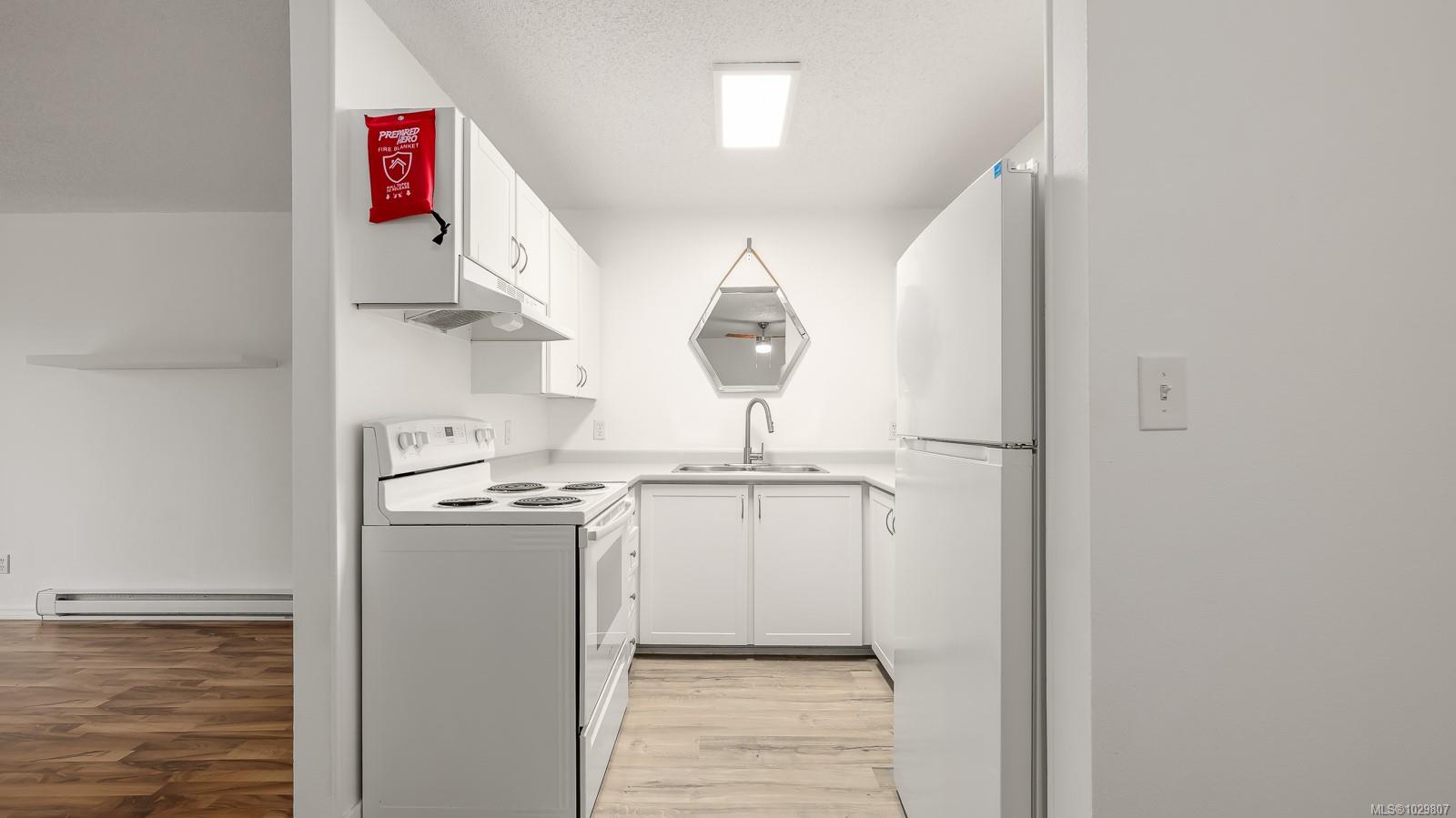 1130 Willemar Ave #208