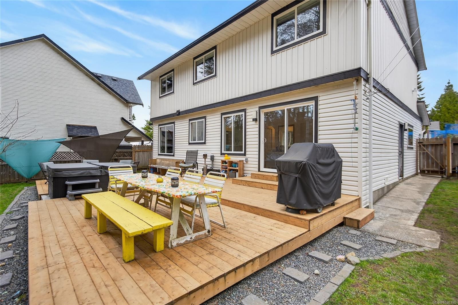 1623 Hobson Ave