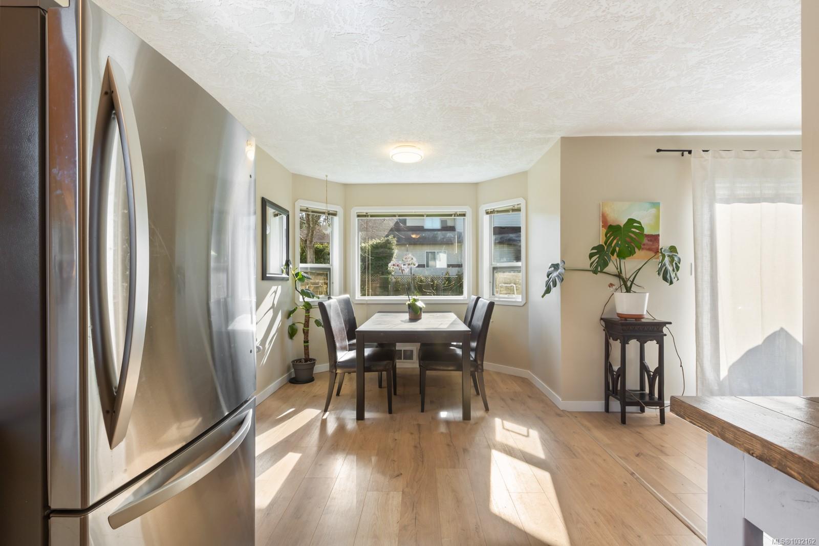 89 Timberlane Rd #A