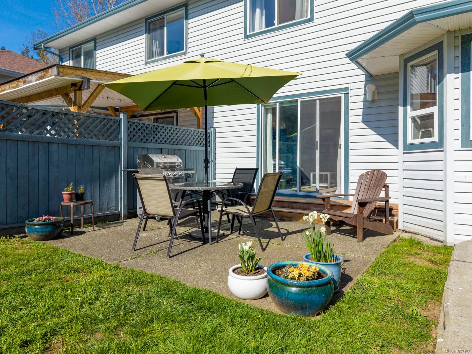 89 Timberlane Rd #A