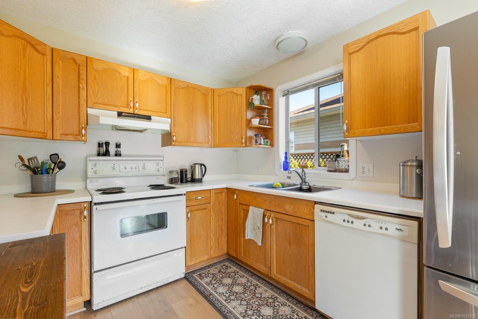 89 Timberlane Rd #A