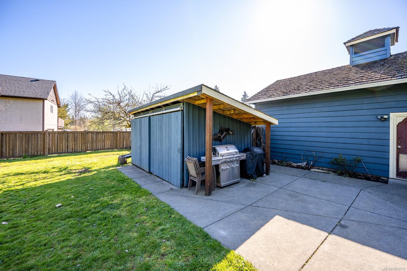 3397 Lake Trail Rd