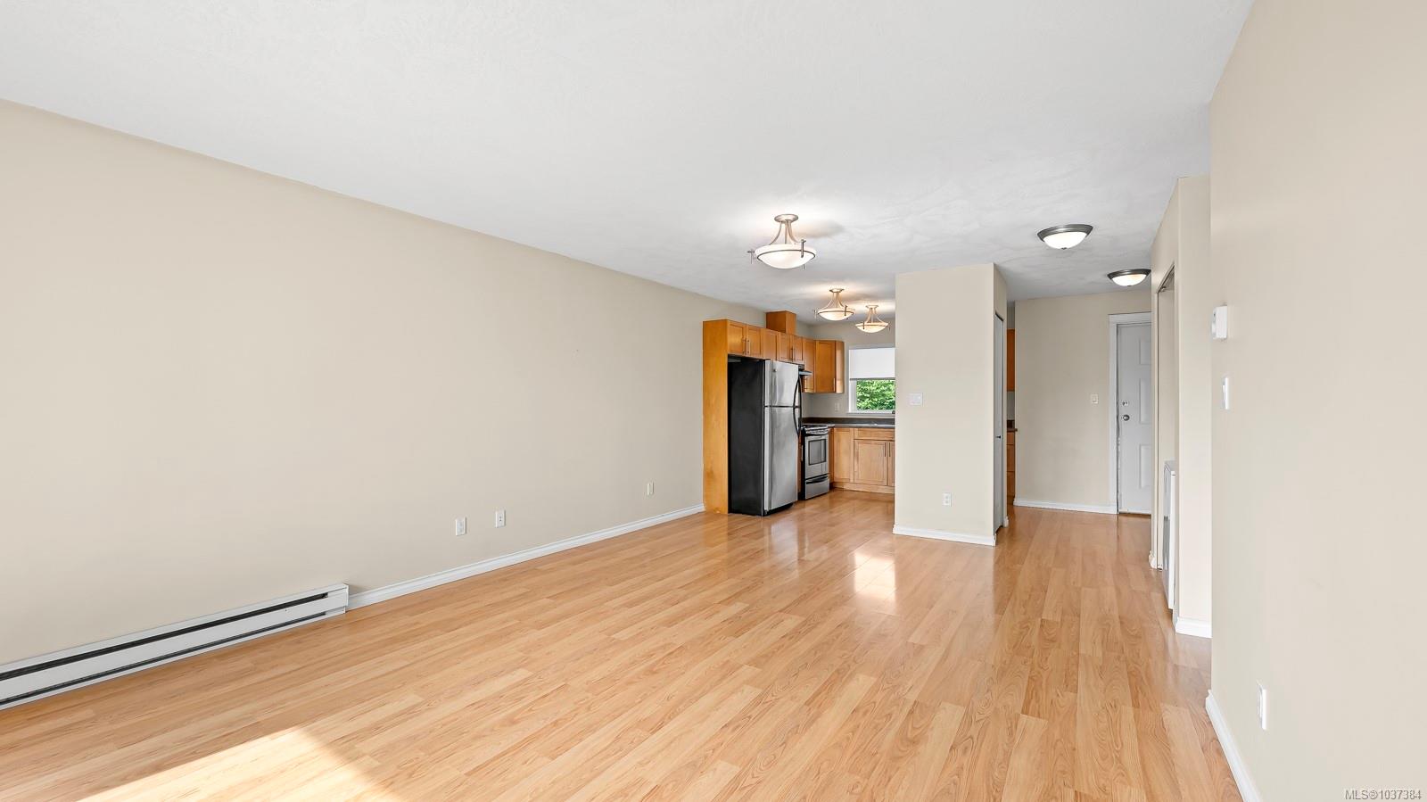840 Shamrock Pl # 302