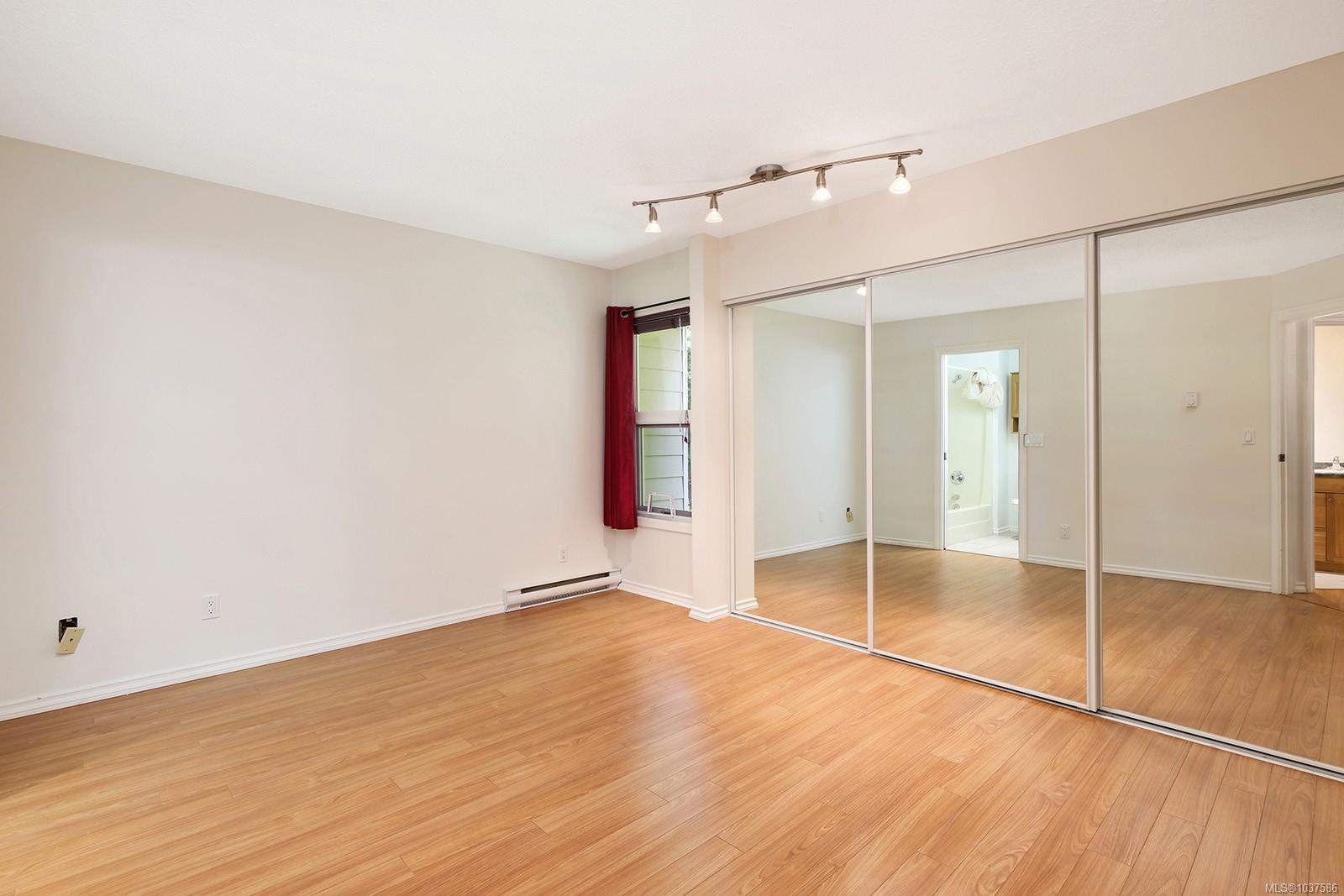 205 1st St #315