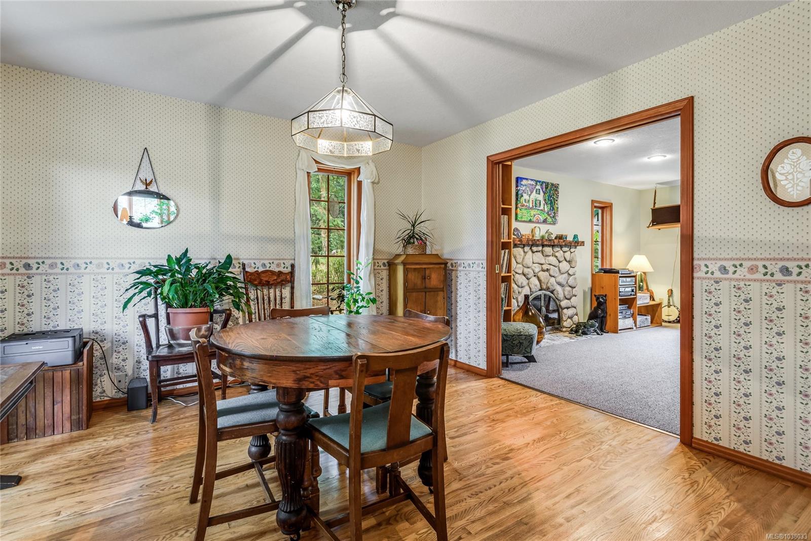 2245 Schulz Rd
