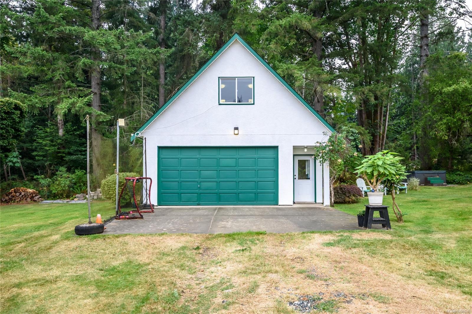 2245 Schulz Rd