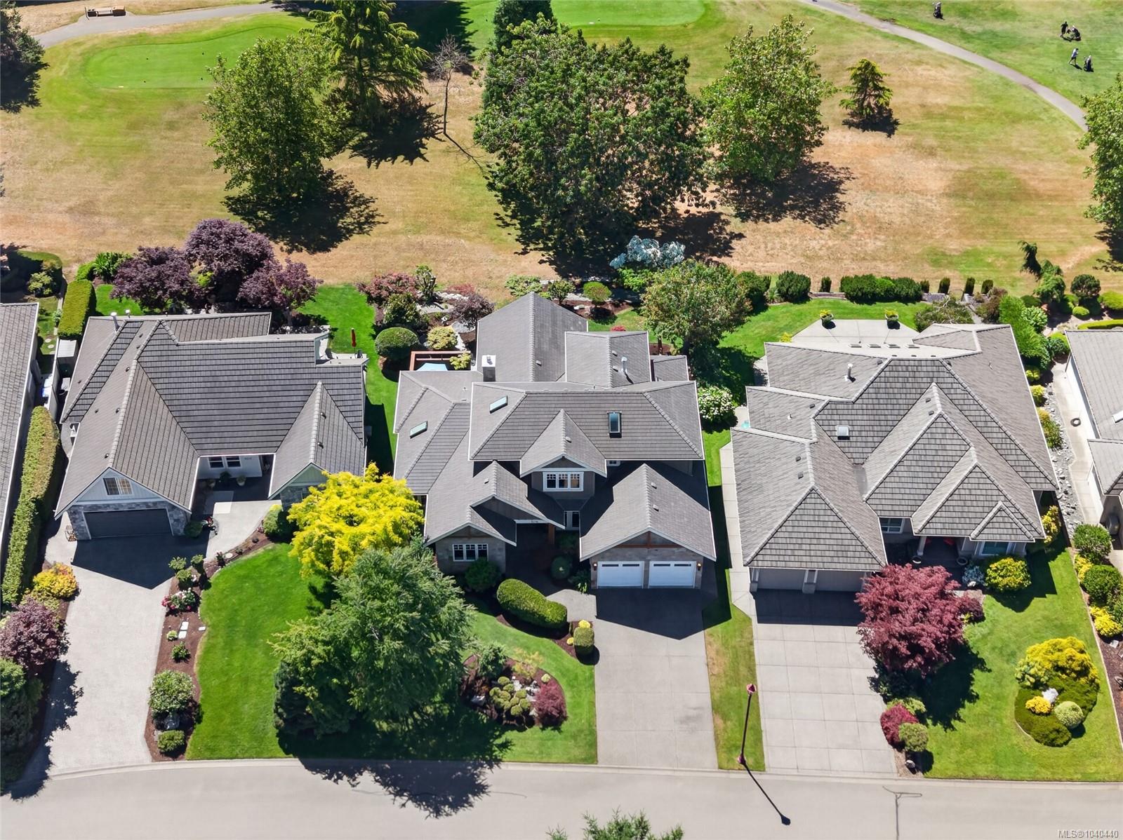 3018 Kensington Cres