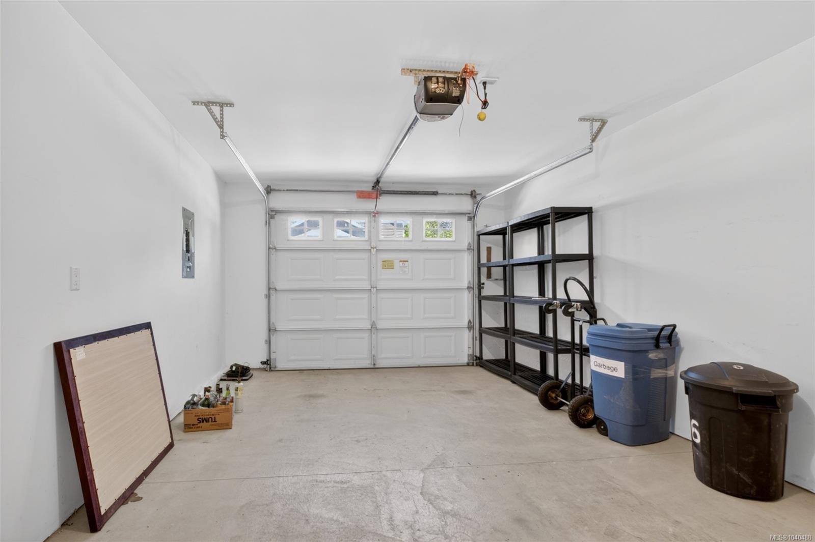 3400 Coniston Cres #6