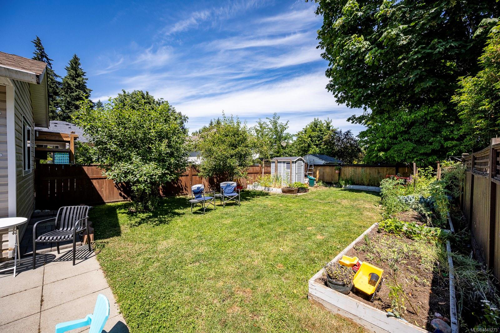 88 Timberlane Rd #B