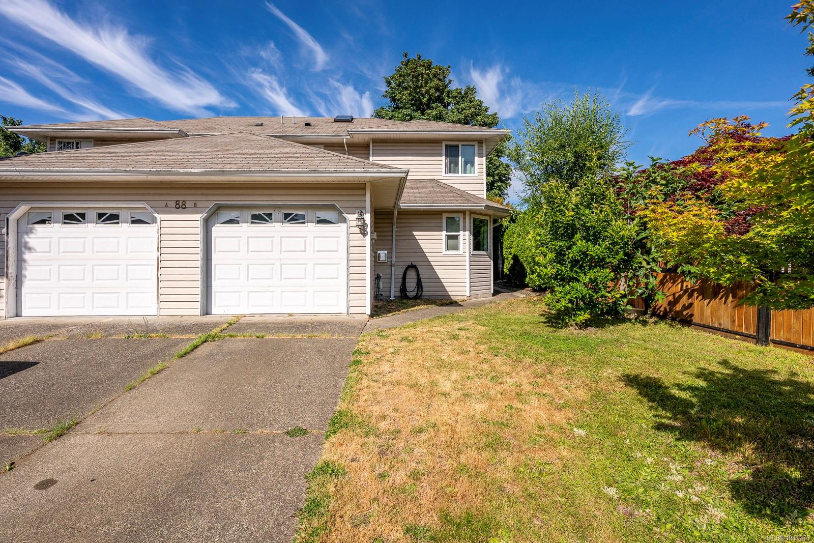 88 Timberlane Rd #B