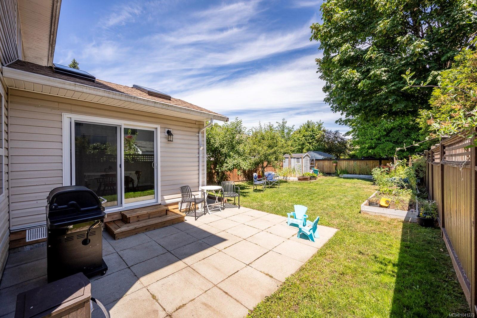 88 Timberlane Rd #B