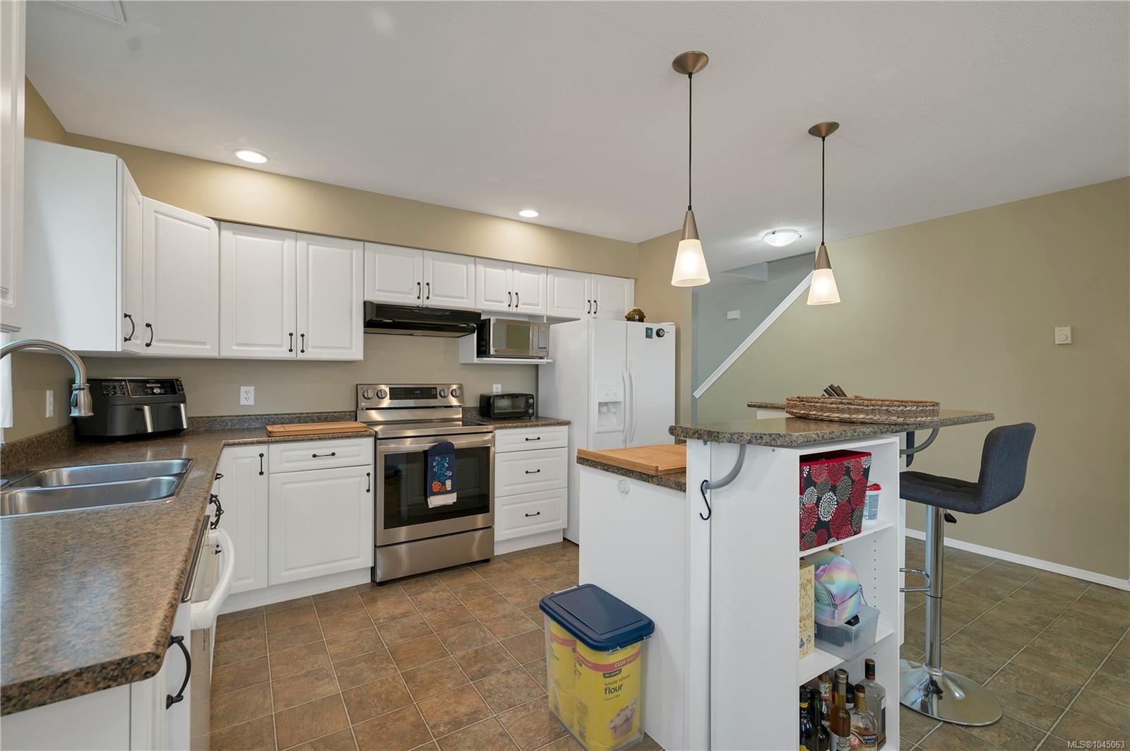 391 Niluht Rd