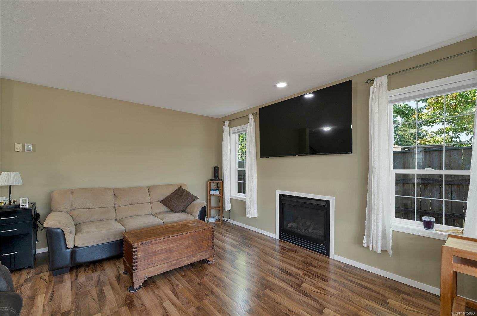 391 Niluht Rd