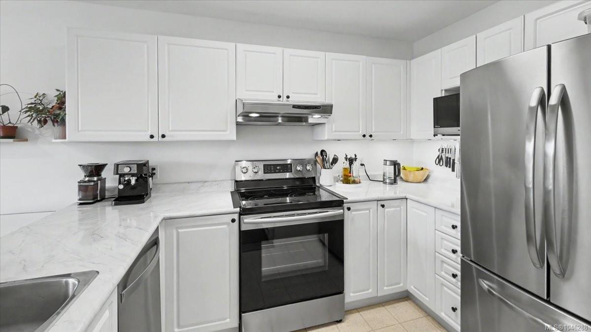 2525 Fitzgerald Ave #202