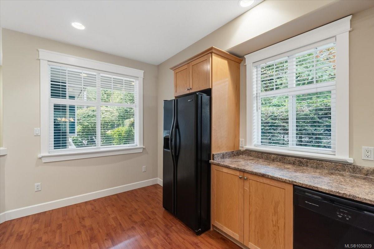 6347 Pinewood Lane