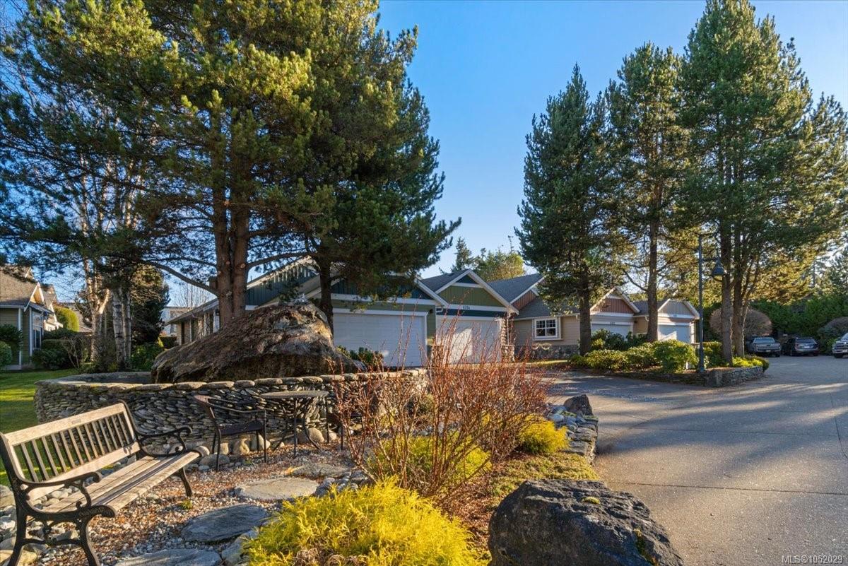 6347 Pinewood Lane