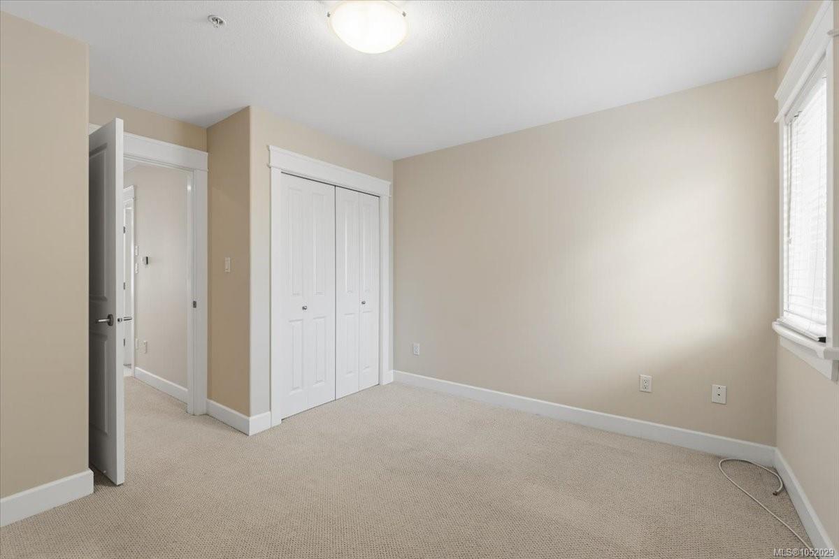 6347 Pinewood Lane
