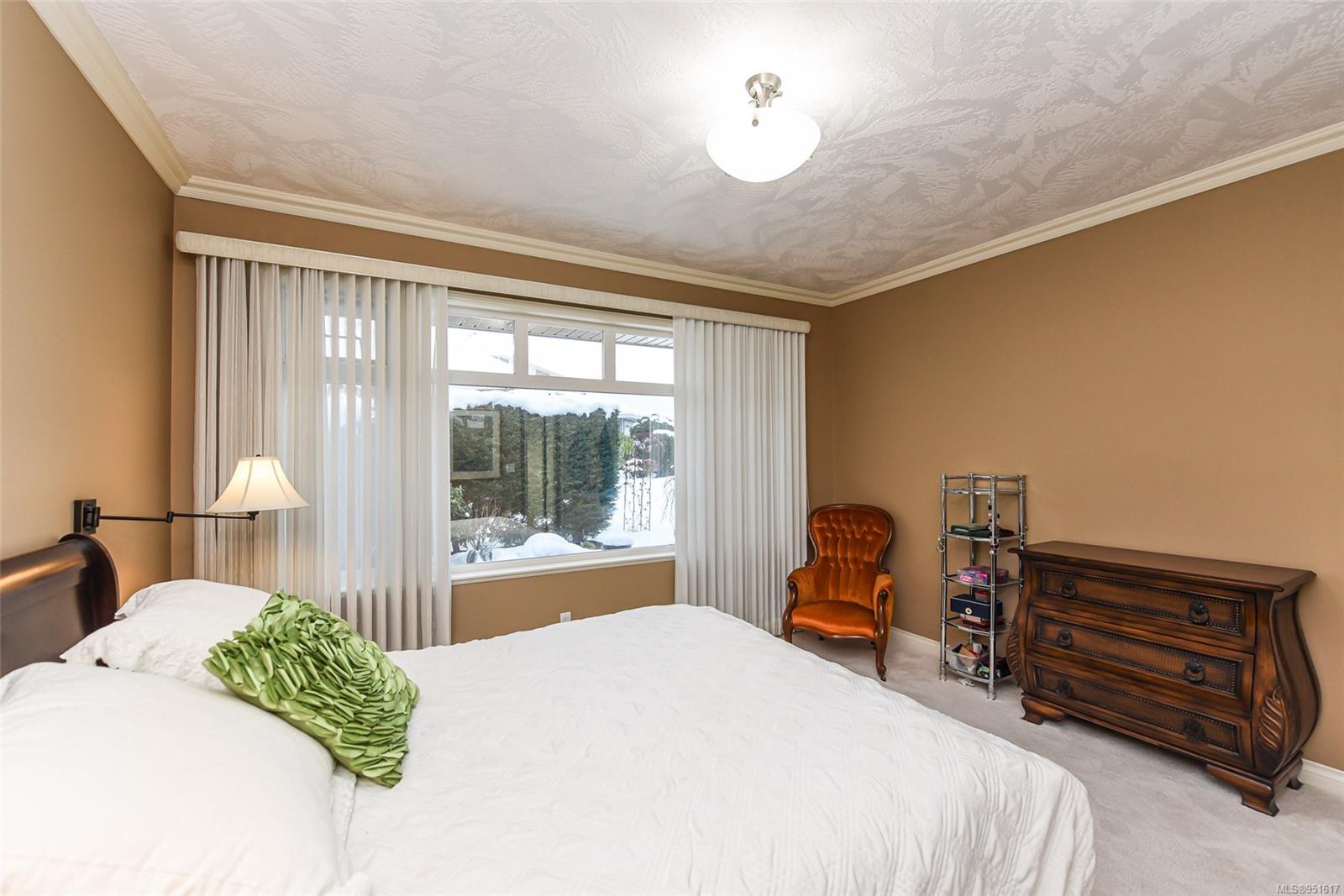 3399 Crown Isle Dr # 175