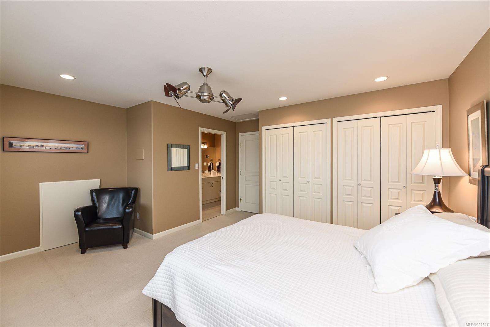 3399 Crown Isle Dr # 175