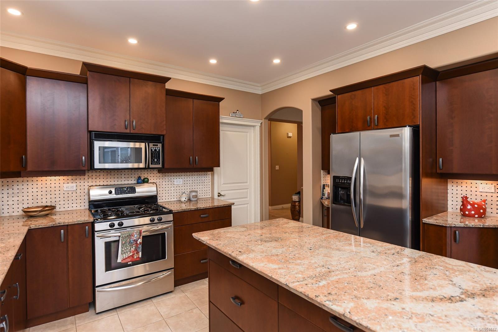 3399 Crown Isle Dr # 175