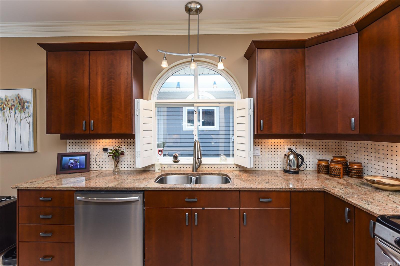 3399 Crown Isle Dr # 175