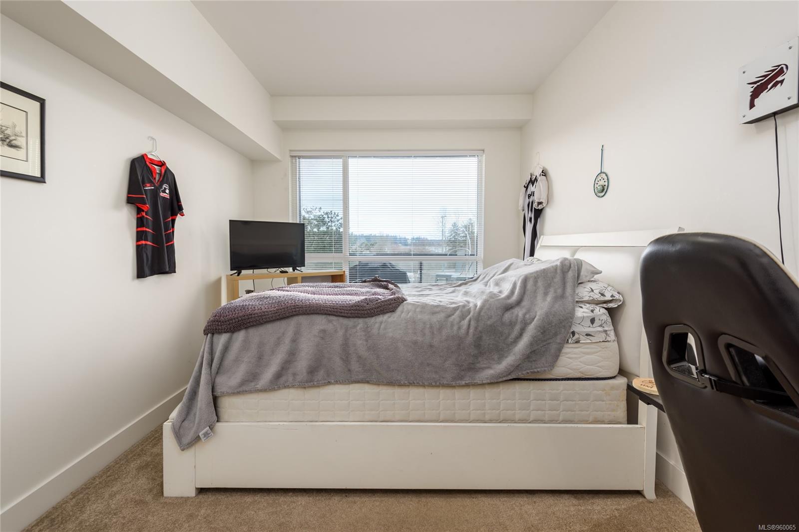 3070 Kilpatrick Ave # 305