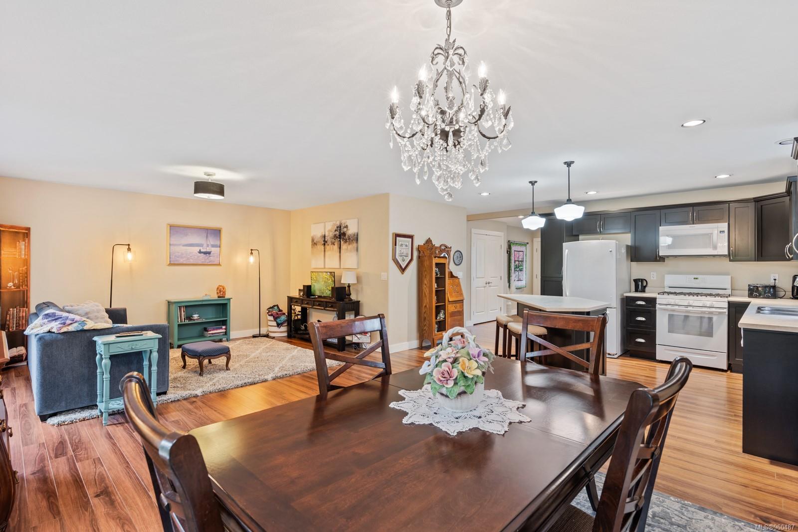 100 McPhedran Rd # 10