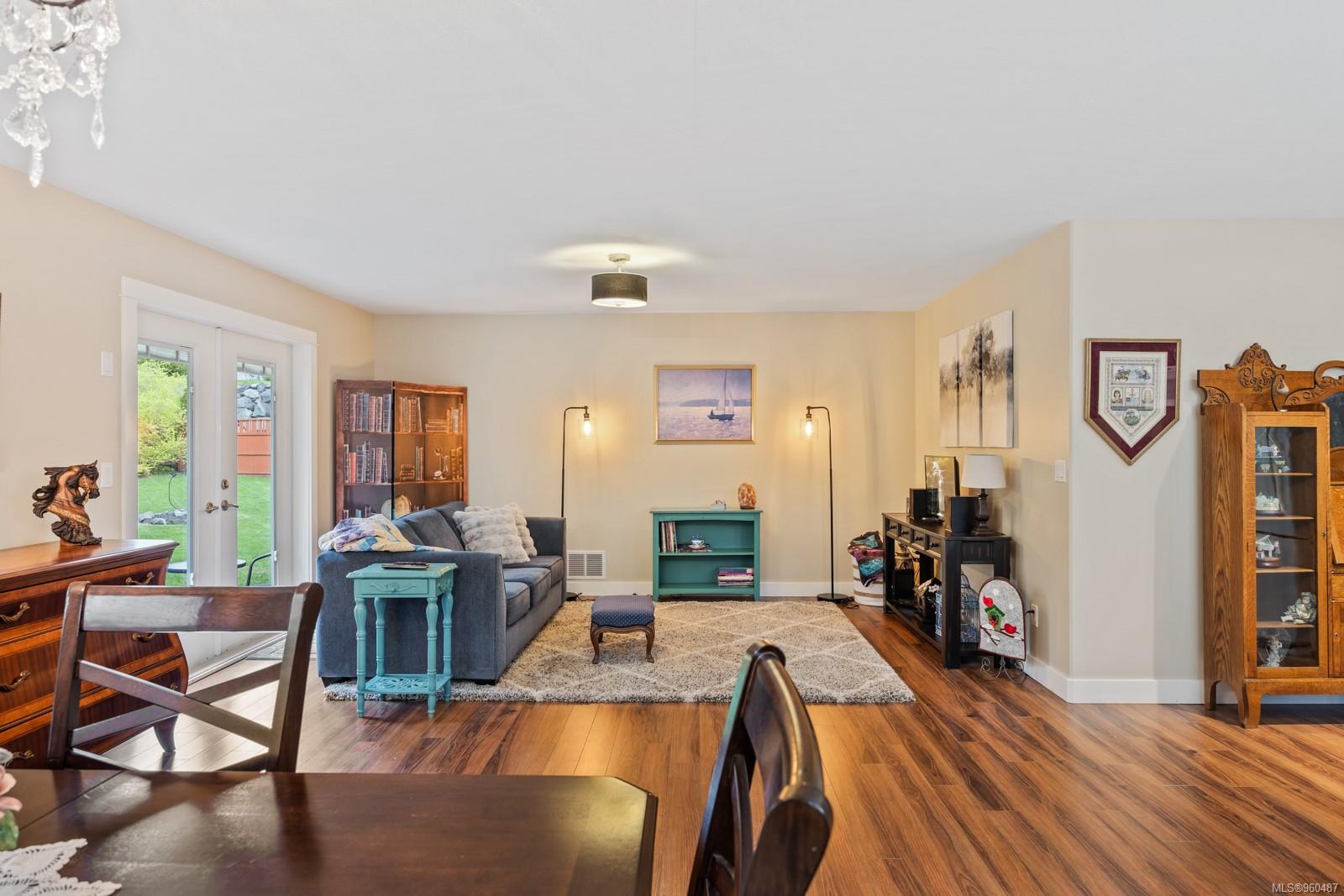 100 McPhedran Rd # 10