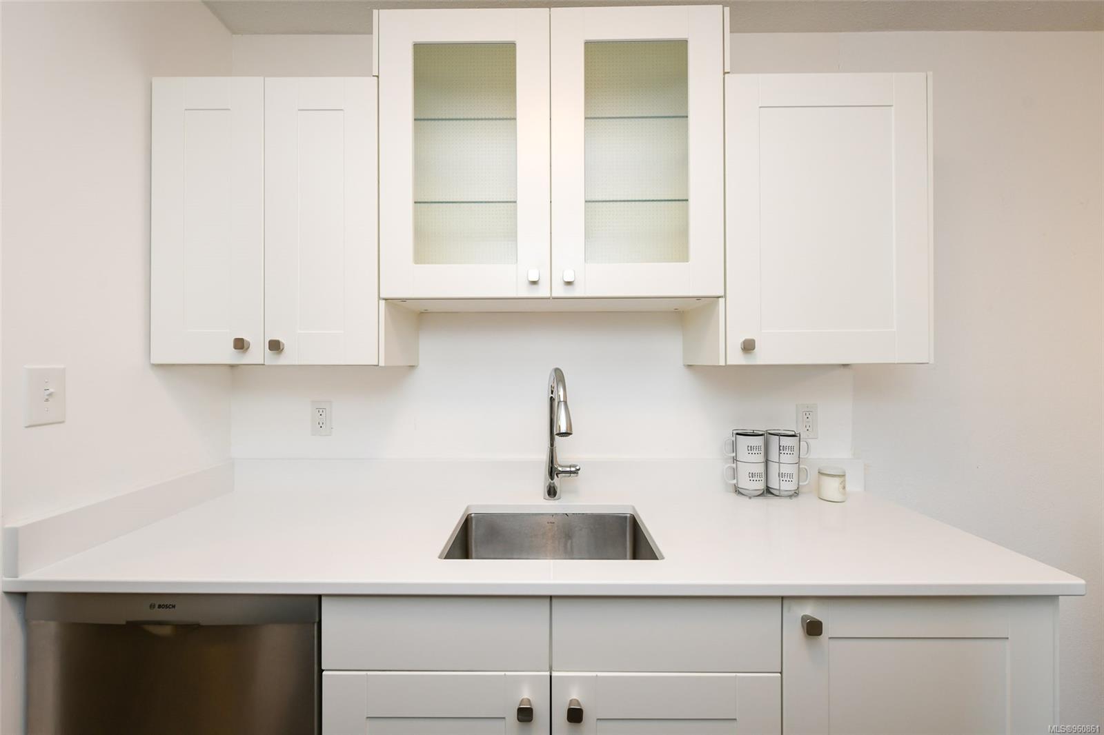 1015 Cumberland Rd # 403