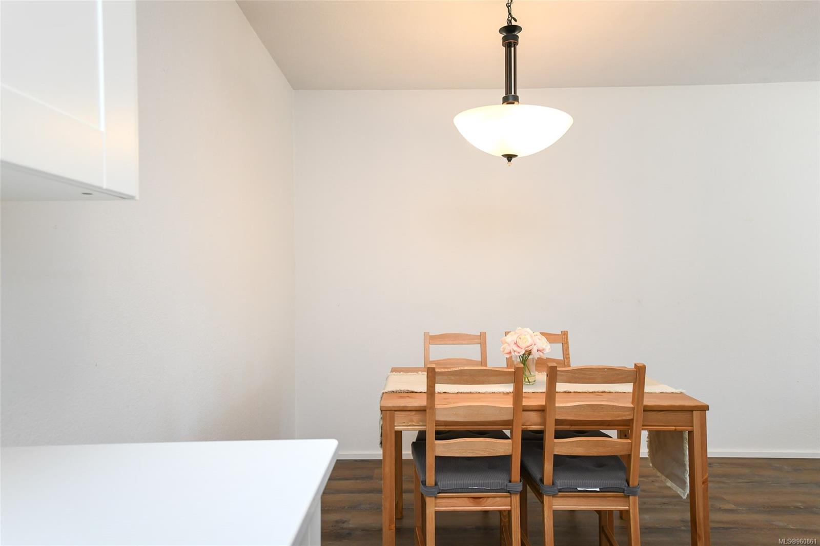 1015 Cumberland Rd # 403