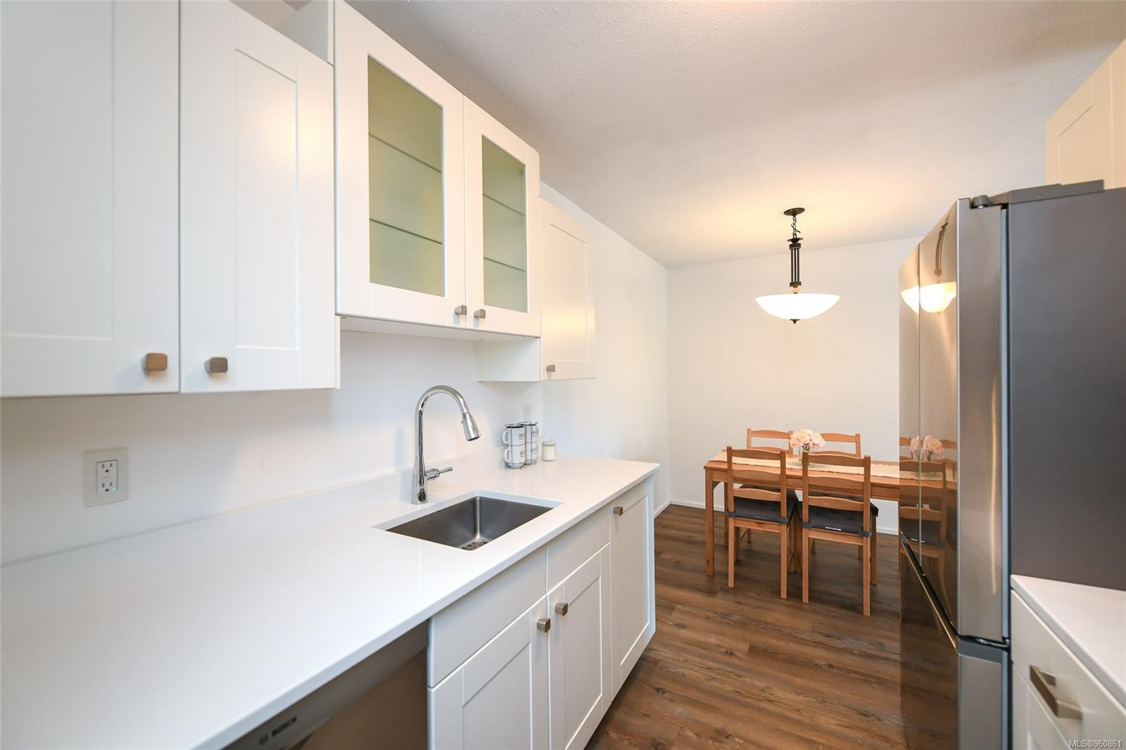 1015 Cumberland Rd # 403