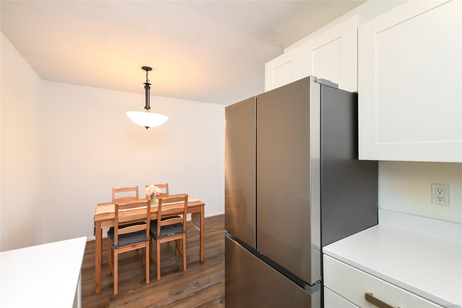 1015 Cumberland Rd # 403